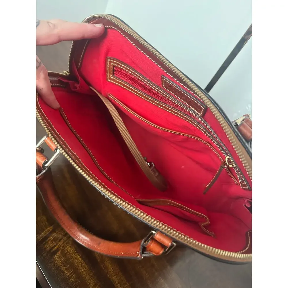 Dooney & Bourke Pebble Grain Zip Zip Satchel EUC